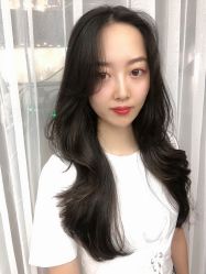 -变画·发型STUDIO