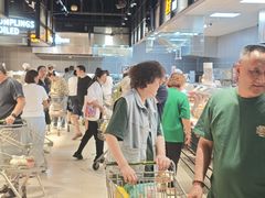 -永辉超市(嘉定宝龙广场店)