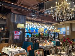 -领鲜活海鲜榴莲自助火锅(东门店)