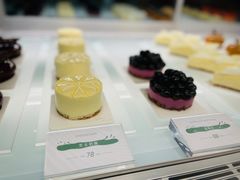 -潮一不贰·法式甜品·生日蛋糕·西式简餐(外滩店)