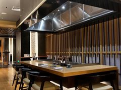 -丽思卡尔顿·炙焰·铁板烧餐厅