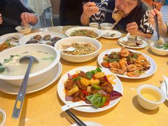 -鹏城人家海鲜酒家·23年老字号(较场尾店)