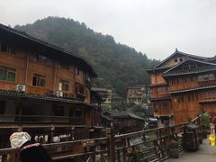 -苗湘食府(十年店)