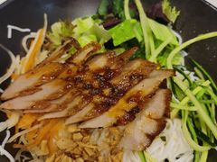 碳烤猪颈肉捞檬粉-美奈小馆·越南料理(中航城君尚购物中心店)