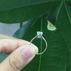 -威德钻石-克拉钻大本营(南京东路店)