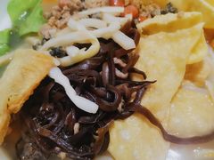 -丽丽三鲜螺蛳粉(田林路店)