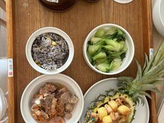 -雪梅月子中心(华侨城店)