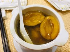 枇杷杏仁炖汤-御同亨酒楼·喜宴