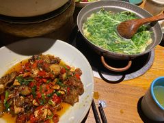 黑猪灼泉水时蔬-吃饭皇帝大土家民族菜(正大广场店)