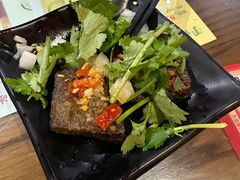 -何记花甲(海岸城旗舰店)