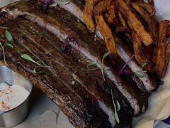 -LESCEDARS Brasserie Bistro香柏树