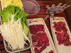 -沙胆彪炭炉牛杂煲(上海日月光广场店)