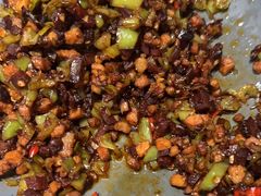 -云海肴·汽锅鸡·云南菜(天山百盛优客店)