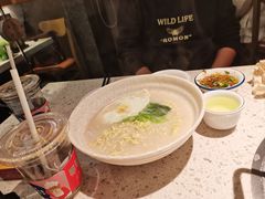 -顺德公广东猪肚鸡·煲仔饭(白石洲店)
