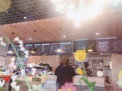 -ZING COFFEE 镜咖啡