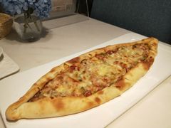 鸡肉奶酪皮塔饼-伊斯坦布尔土耳其清真咖啡餐厅