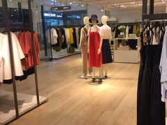 -COS(月星环球港店)