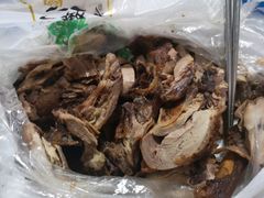 -王浩儿纪六孃甜皮鸭(乐山总店)