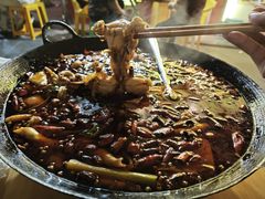 -鸿顺老铁锅美蛙鱼府(解放碑店)