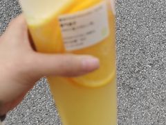 橙香四季-霸王茶姬(南强街店)