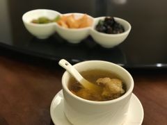 -渝半城经典川粤菜(重庆天地店)