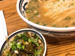 酸菜肉丝面-霸道川面馆(张江店)