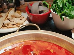 -潮火锅·麻辣牛肉火锅(观音桥方圆·LIVE店)