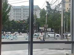 -麦当劳(北苑秋实路店)