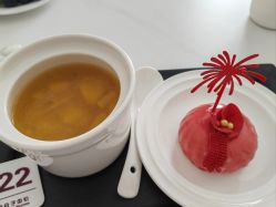 -童谣里医疗级月子中心(独栋湖景店)