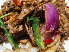 -许哥东北烧烤·铁丳烤串·宫后夹肉(繁花中心店)