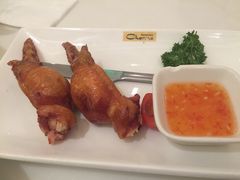 鲜虾胶酿脆皮鸡翅-港丽餐厅(杭大店)
