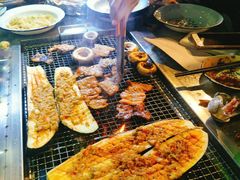 -马路牙子烧烤音乐酒馆(望京店)