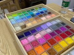 -花栗创意手工馆·小戏拼豆店