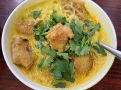 椰汁咖喱鸡汤面-成群小食店