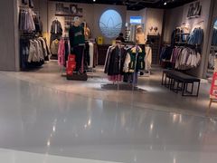 -丽达购物中心(崂山店)