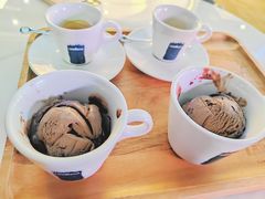 -LAVAZZA拉瓦萨咖啡(中航城君尚购物中心店)