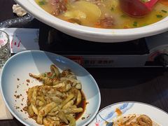 -川流不息·地道川菜·小龙虾(松东路店)