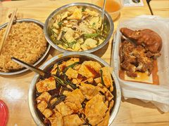 -柳州肥姨妈大骨螺蛳粉(万达中心店)