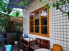 露天位-懒鱼时光馆(沙坪坝店)