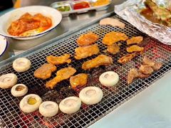 牛舌-马路牙子烧烤音乐酒馆(望京店)