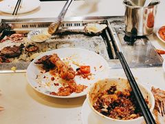 -爱客得牛排海鲜烤肉·火锅自助(春熙路黑金好店)