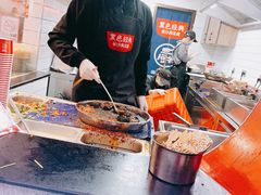 -黑色经典臭豆腐·湖南特产(步行街店)