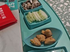 -季季红火锅(柳州城中万达二店)