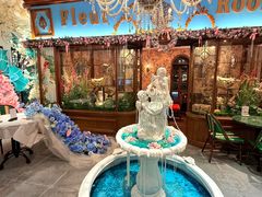 -秘密旅行Bonjour(黑金冠 江南西店)