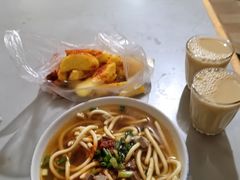-老光明岗琼甜茶馆