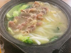 -丽虹云南过桥米线(兴工街店)