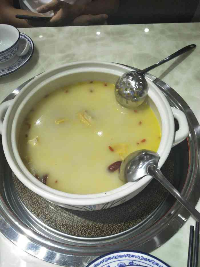 聚味坊猪肚鸡(凤岗沃尔玛店)