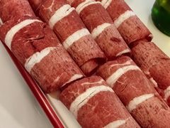 -毛辣果·贵州红酸汤牛肉火锅(西单店)