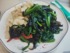 -鲁南仔·滕州炒鸡(经三路店)