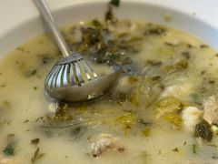 -严记小天府酸菜鱼(西四路店)